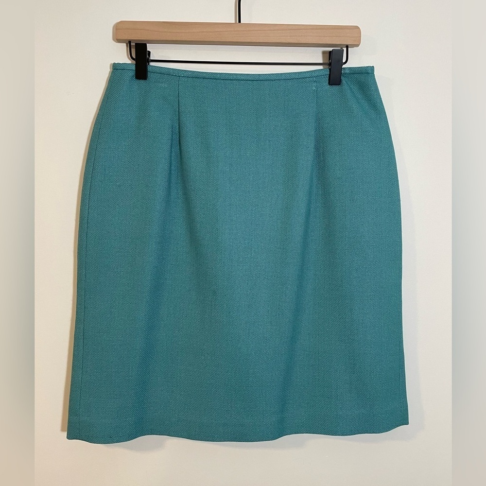 Josephine Chaus Silk Two Piece Suit Blazer Size 8. Skirt Size 10 Aqua Blue/Teal - Picture 3 of 14